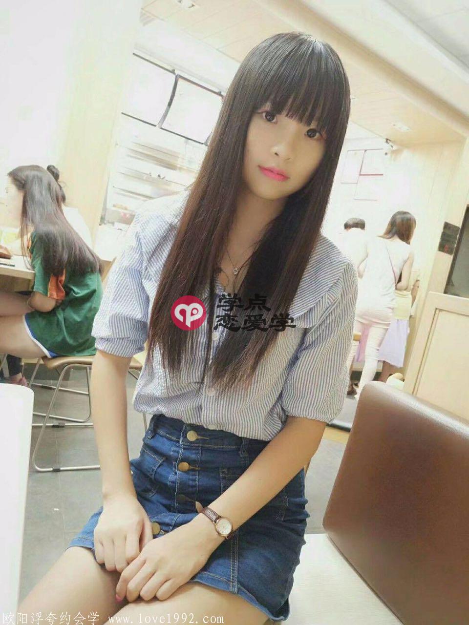 一个女生对你感兴趣的表现 图2 一个女生对你感兴趣的表现 图2