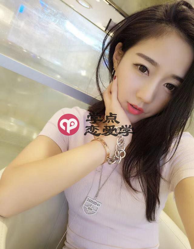 送女生什么礼物好,想追到她就什么都别送