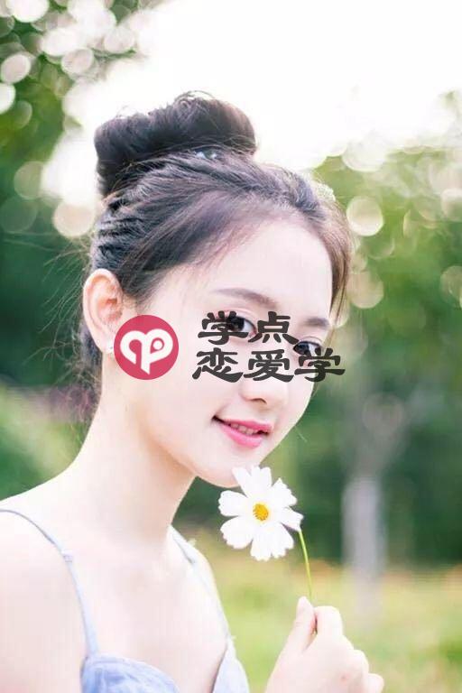 一味讨好最为廉价,教你做个让女人爱你入骨的坏男人