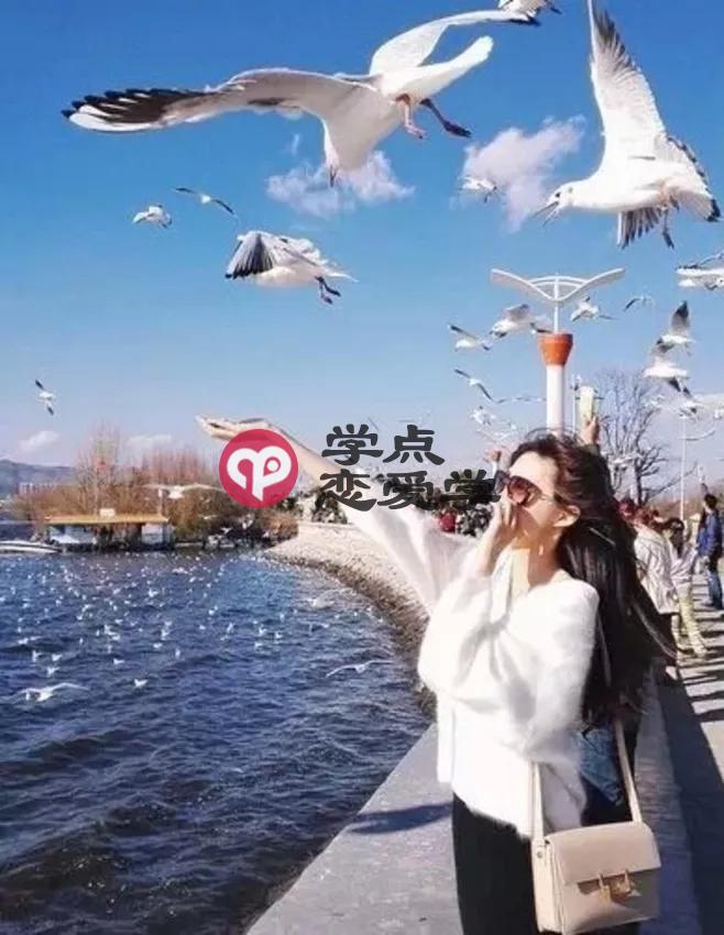 追女生时,女生这些行为,就是把你当备胎第二张 追女生时,女生这些行为,就是把你当备胎第二张