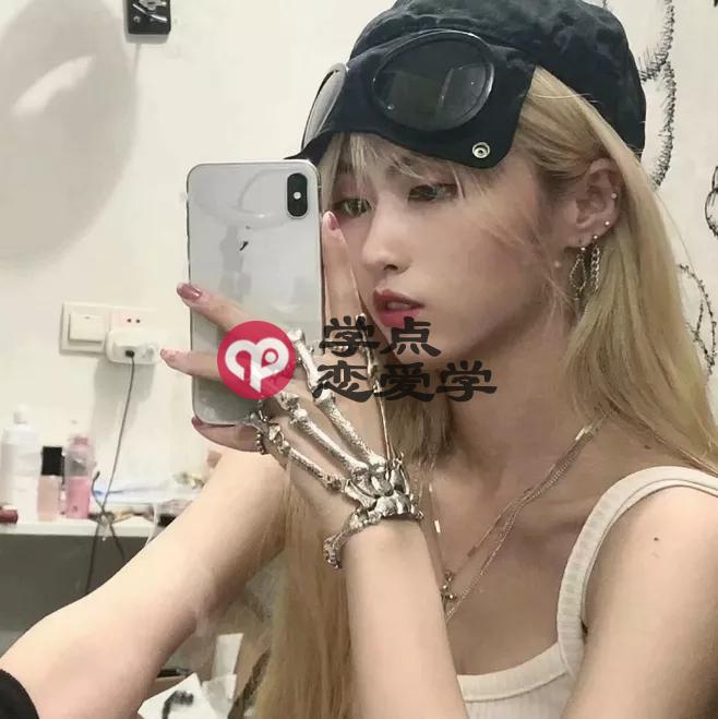 在追女生时，女生不好意思说，却希望男生做的三件事第二张