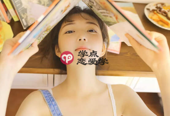 和女生约会送什么花合适