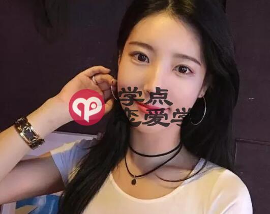 怎么哄女孩开心