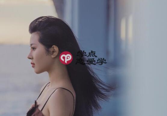 约会和女生聊什么话题