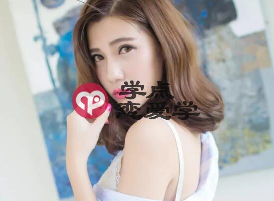 和水瓶男怎么聊天越聊越热