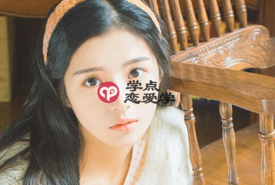 给女生发早安暖心话