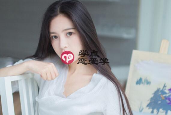 约会中女生对你没兴趣的表现