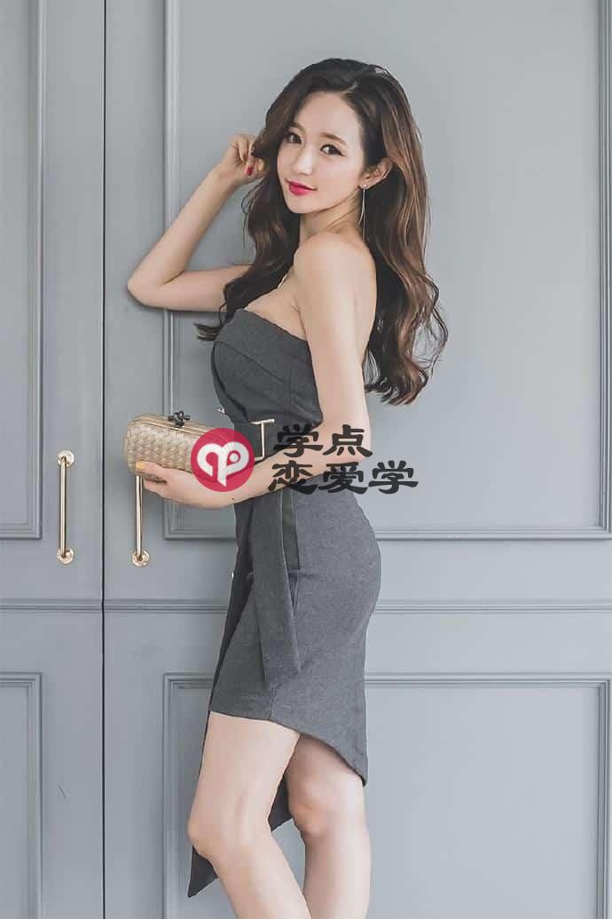 和不认识的女生聊天开场白，学会这几招!