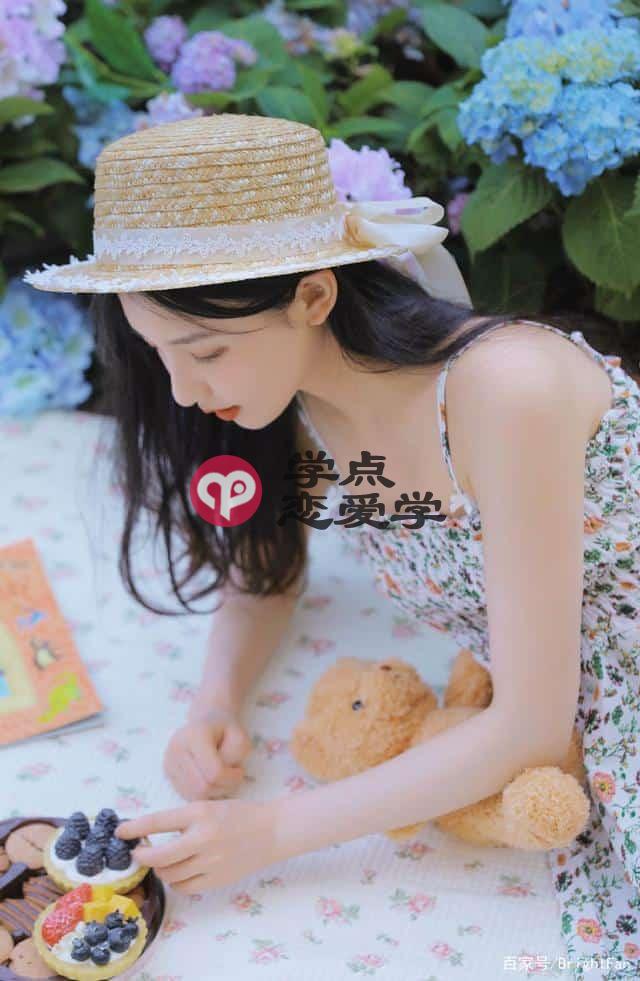 初次约会怎么聊天不冷场？教你两招！